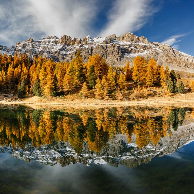 Lac miroir en automne