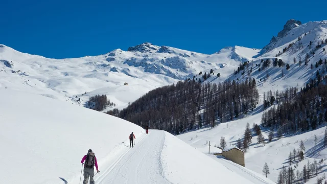 Les 5 Vallées Du Queyras En Ski De Fond