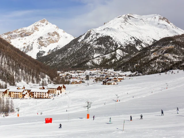 Ski Alpin Arvieux Bas De La Station Hd 7