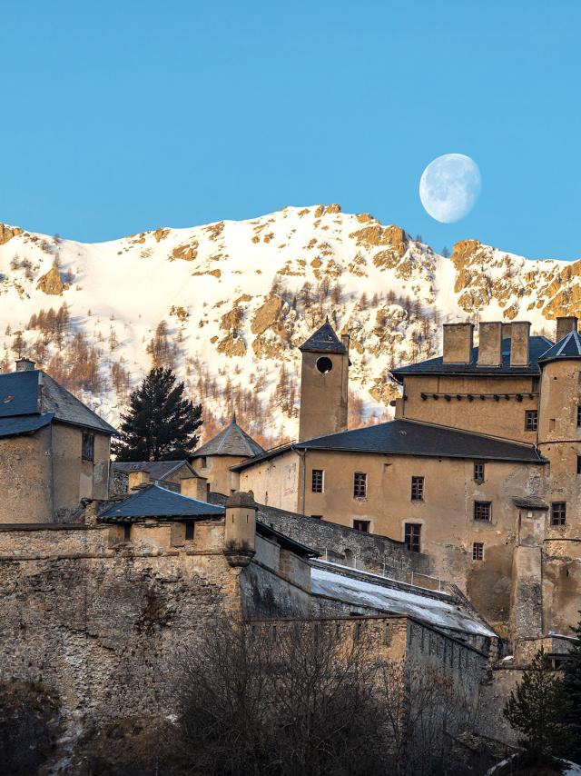 Fort Queyras Avec La Lune