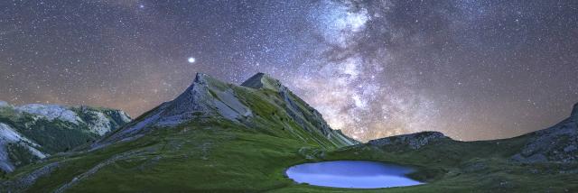 Lac De Souliers Sous La Voie Lactee