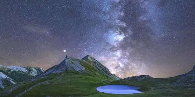 Lac De Souliers Sous La Voie Lactee