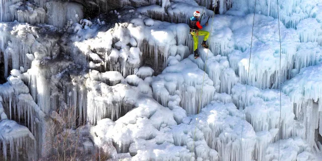 Cascade De Glace Alpinisme Glace