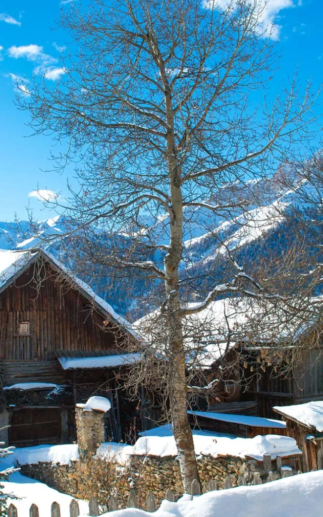 Molines Hebergements 05