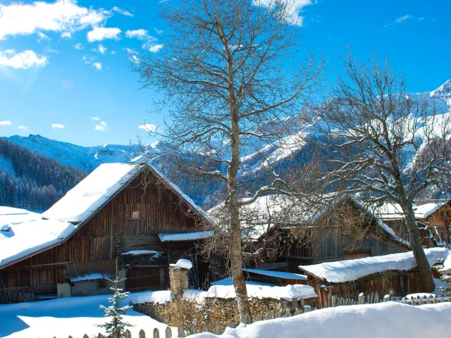 Molines Hebergements 05